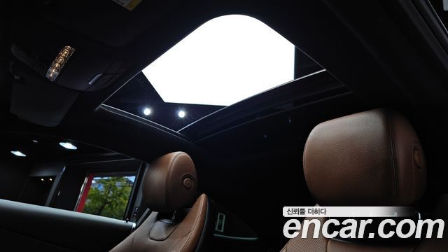 Mercedes-Benz C-Class 2017 — photo 19
