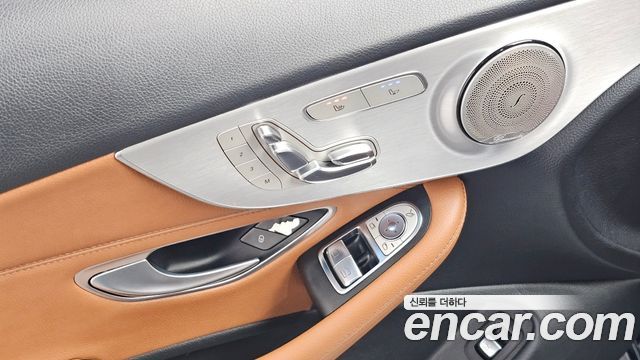 Mercedes-Benz C-Class 2017 — photo 20