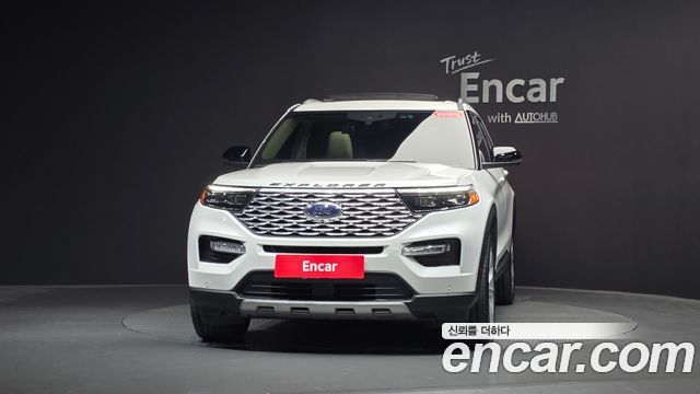 Ford Explorer 2022 — photo 3