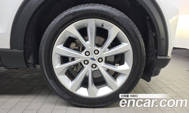 Ford Explorer 2022 — photo 7