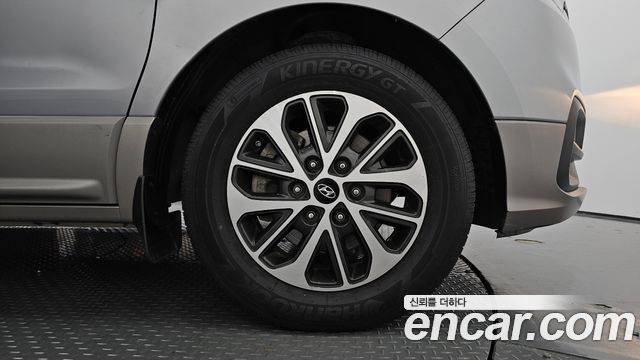Hyundai Starex 2019 — photo 5