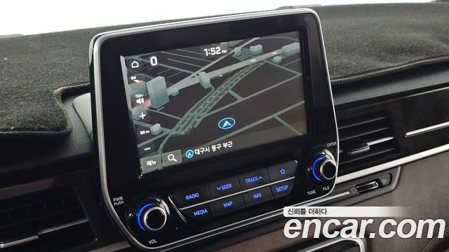 Hyundai Starex 2019 — photo 15