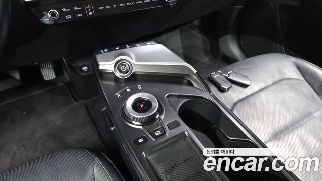 Kia EV6 2022 — photo 12