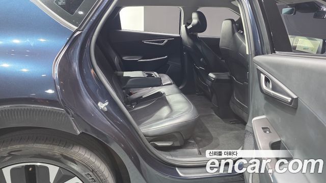 Kia EV6 2022 — photo 17