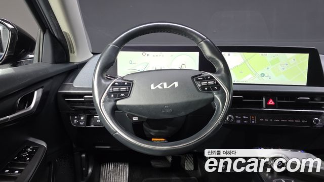 Kia EV6 2022 — photo 20
