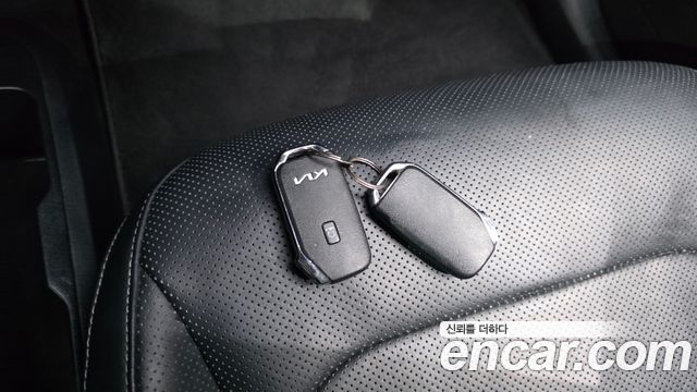 Kia EV6 2022 — photo 22