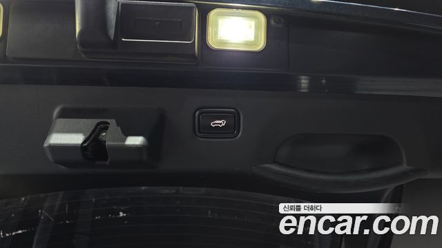 Kia EV6 2022 — photo 23
