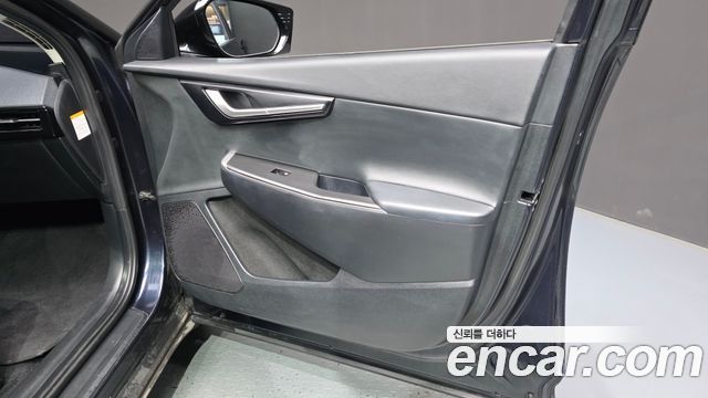 Kia EV6 2022 — photo 14