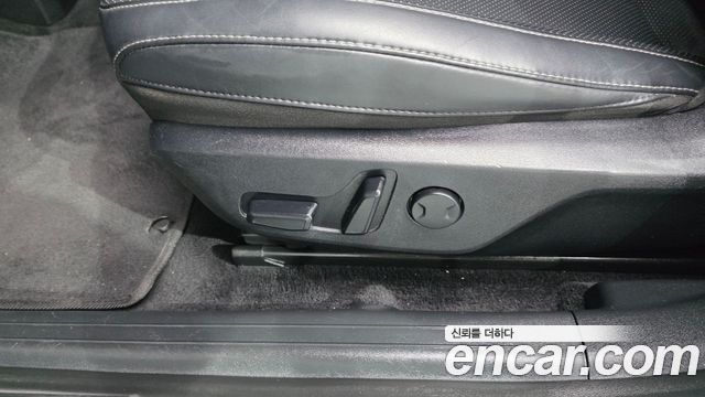 Kia EV6 2022 — photo 28