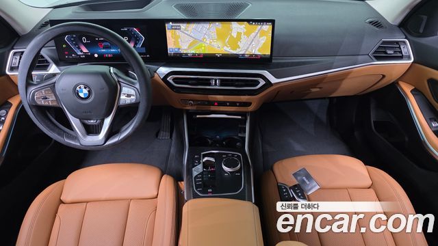 BMW 3-Series 2023 — photo 10