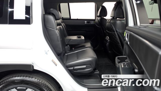 Hyundai Santafe 2024 — photo 17