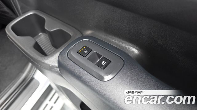 Hyundai Santafe 2024 — photo 25