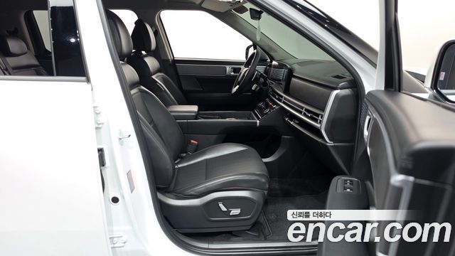 Hyundai Santafe 2024 — photo 16