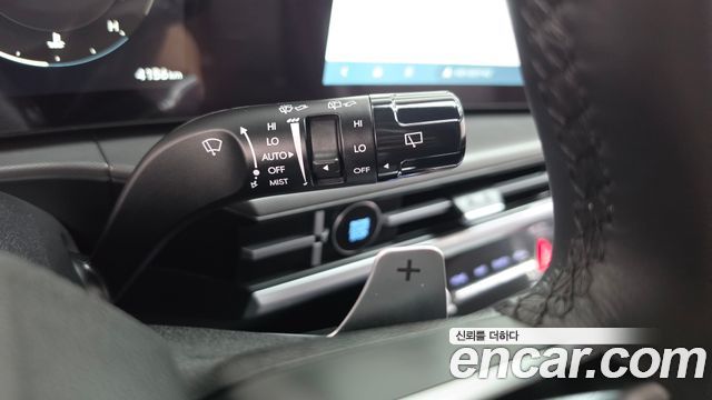 Hyundai Santafe 2024 — photo 27