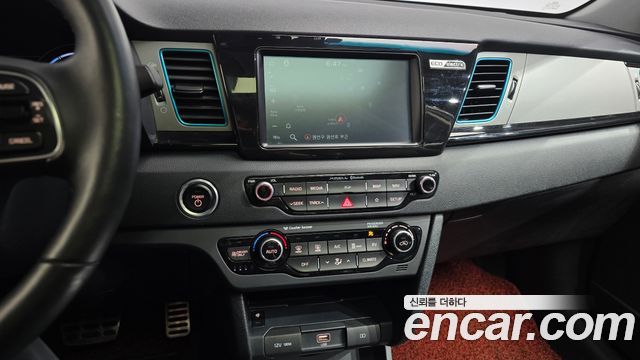 Kia Niro 2019 — photo 18