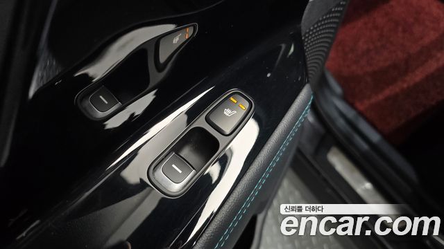 Kia Niro 2019 — photo 29