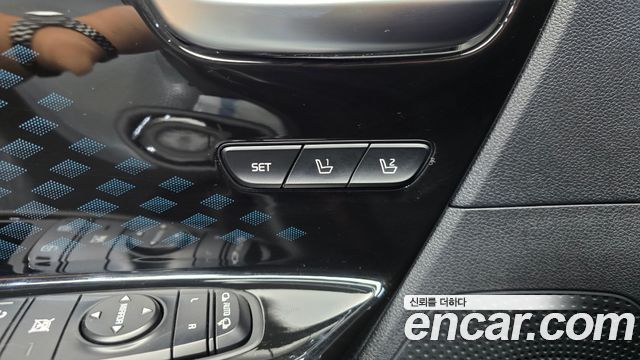 Kia Niro 2019 — photo 34