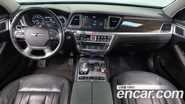Genesis G80 2017 — photo 10