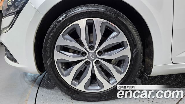 Renault Korea SM6 2016 — photo 5