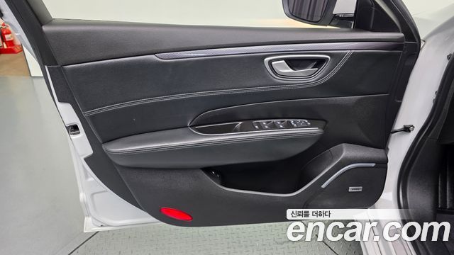 Renault Korea SM6 2016 — photo 14