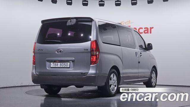 Hyundai Starex 2014 — photo 2