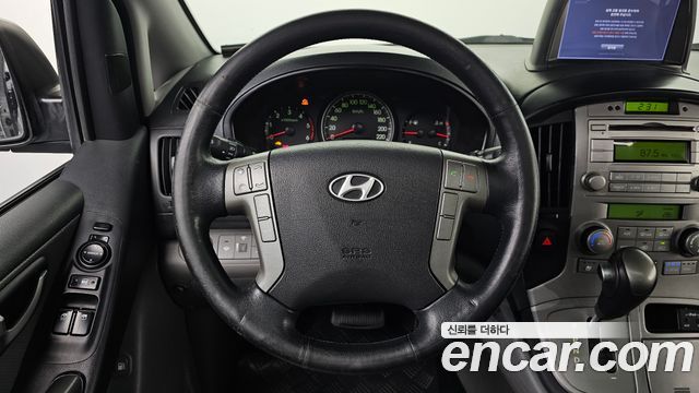 Hyundai Starex 2014 — photo 20