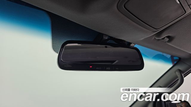 Hyundai Starex 2014 — photo 25