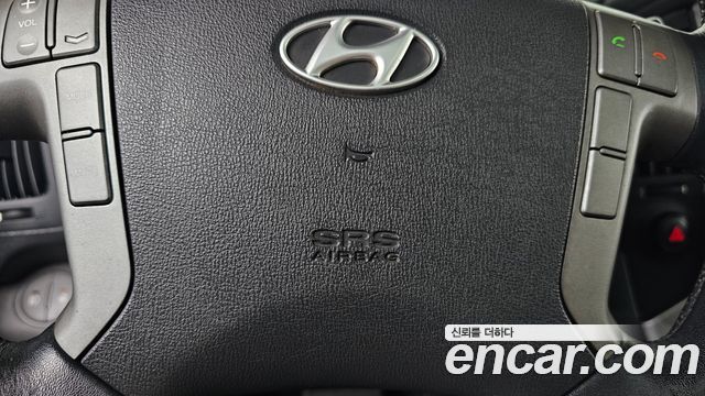 Hyundai Starex 2014 — photo 27