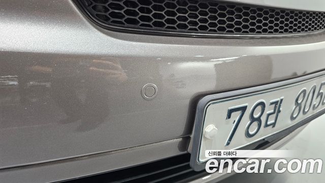 Hyundai Starex 2014 — photo 31