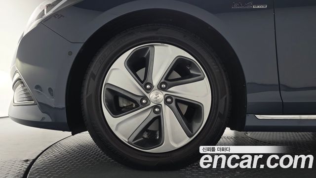 Hyundai Sonata 2016 — photo 5