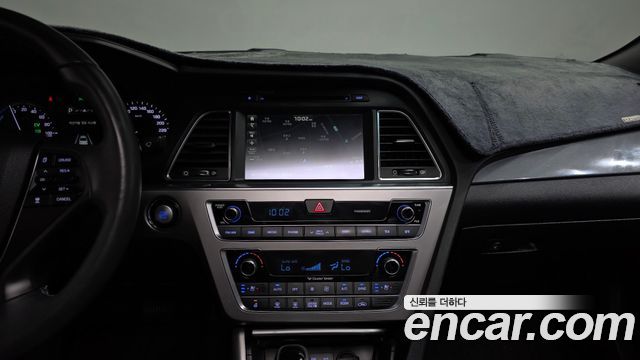 Hyundai Sonata 2016 — photo 20