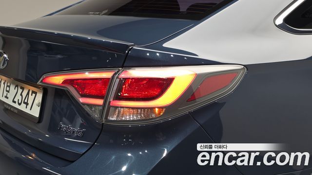 Hyundai Sonata 2016 — photo 9
