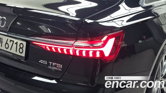 Audi A6 2021 — photo 9