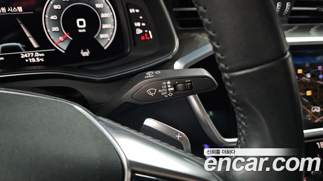 Audi A6 2021 — photo 28