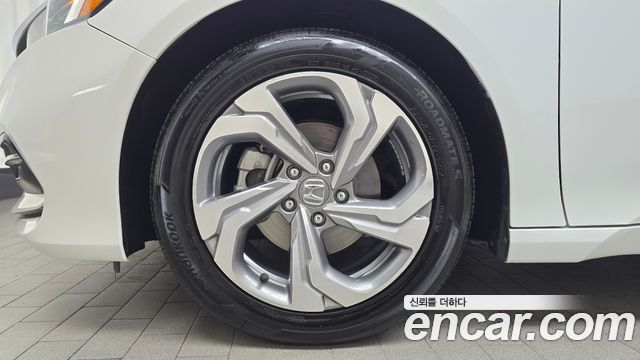 Honda Accord 2018 — photo 5