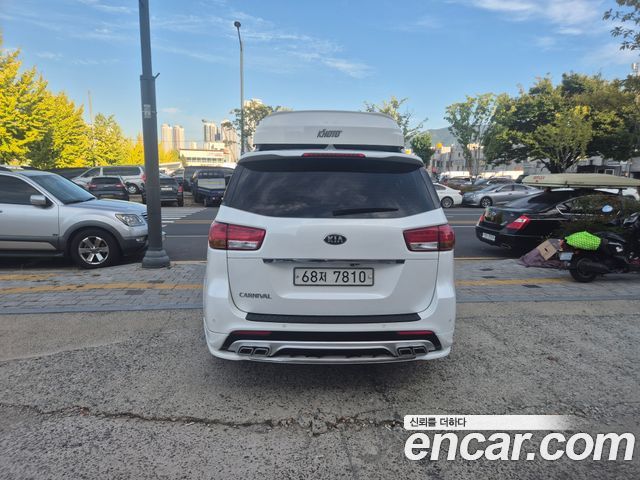 Kia Canival 2015 — photo 4