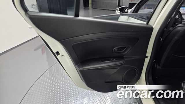 Renault Korea SM3 2014 — photo 15