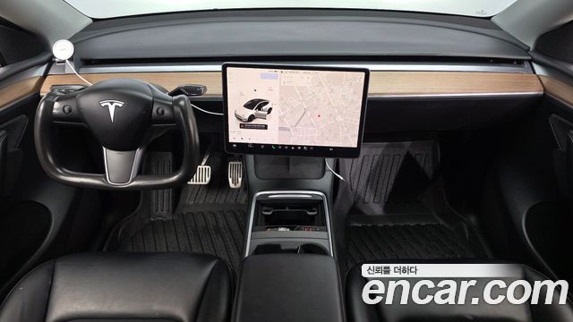 Tesla Model Y 2022 — photo 10