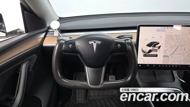 Tesla Model Y 2022 — photo 19