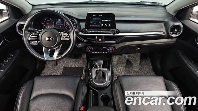 Kia K3 2021 — photo 10