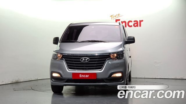 Hyundai Starex 2019 — photo 3