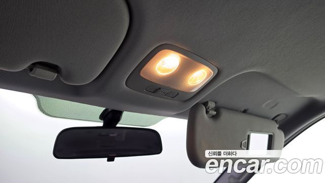 Hyundai Starex 2019 — photo 26