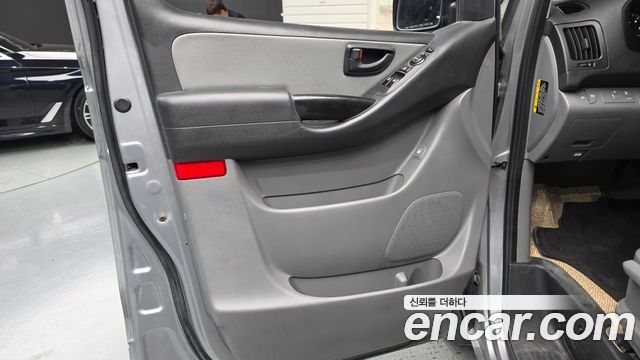 Hyundai Starex 2019 — photo 14