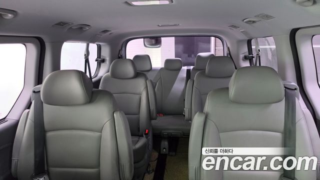 Hyundai Starex 2019 — photo 30