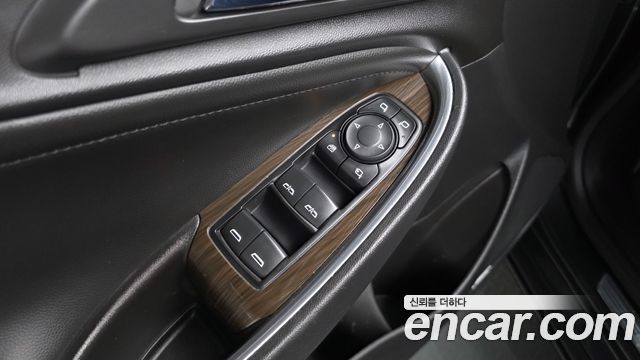 Chevrolet Korea Malibu 2017 — photo 32