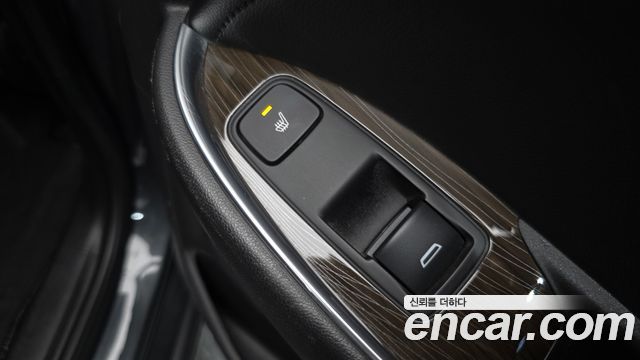 Chevrolet Korea Malibu 2017 — photo 33