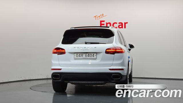 Porsche Cayenne 2017 — photo 4