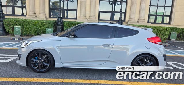 Hyundai Veloster 2014 — photo 13