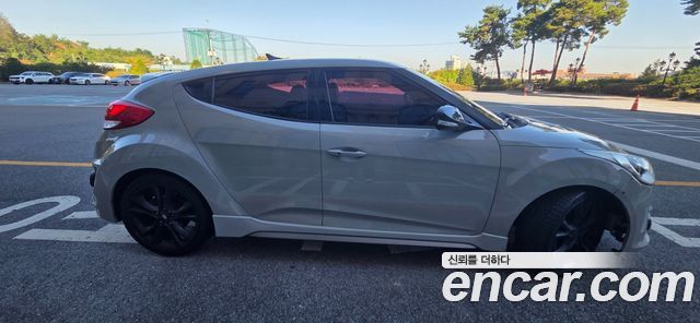 Hyundai Veloster 2014 — photo 14