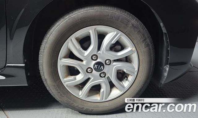 Kia morning 2018 — photo 7